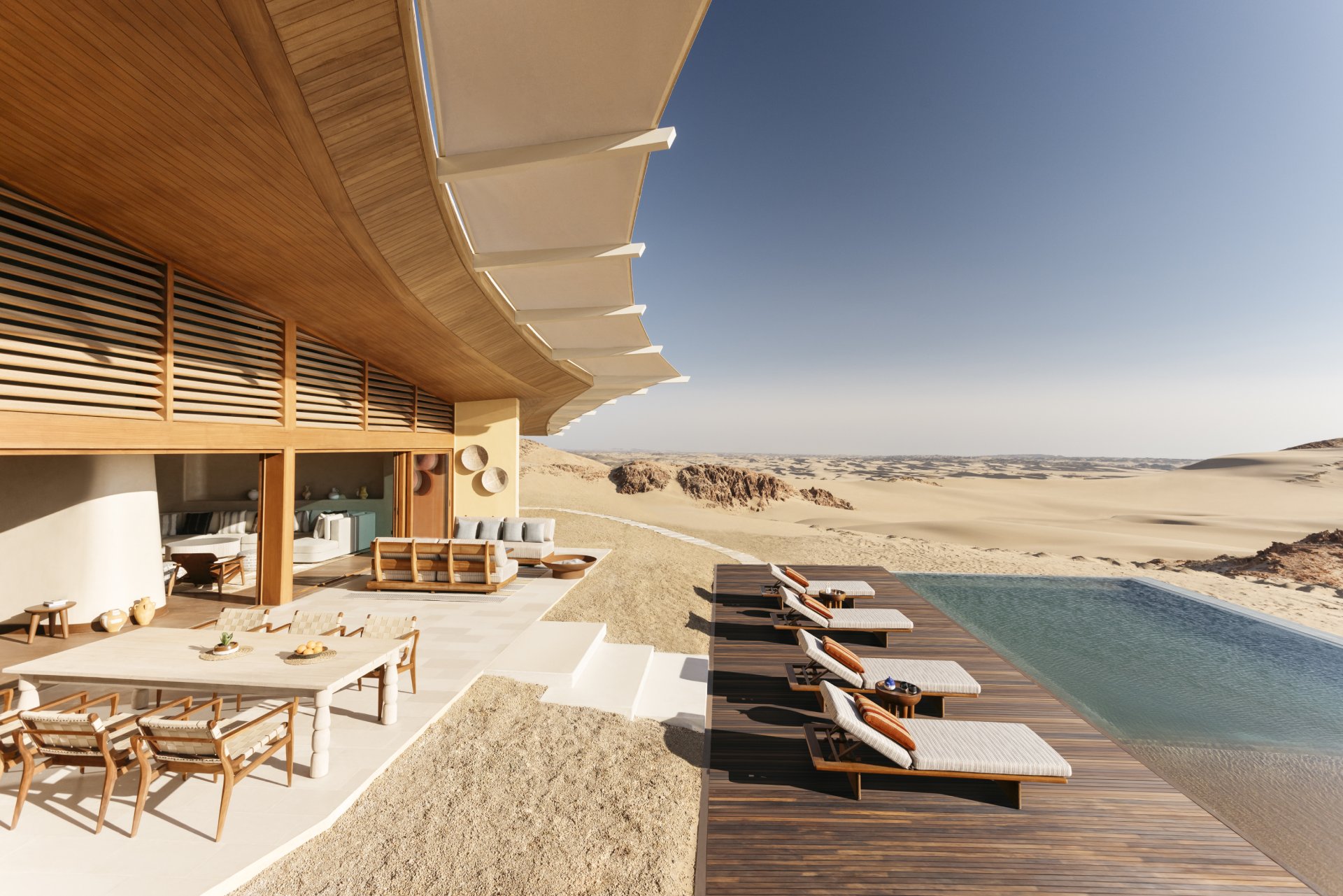 1_The_Sunset_Reserve_pool_terrace