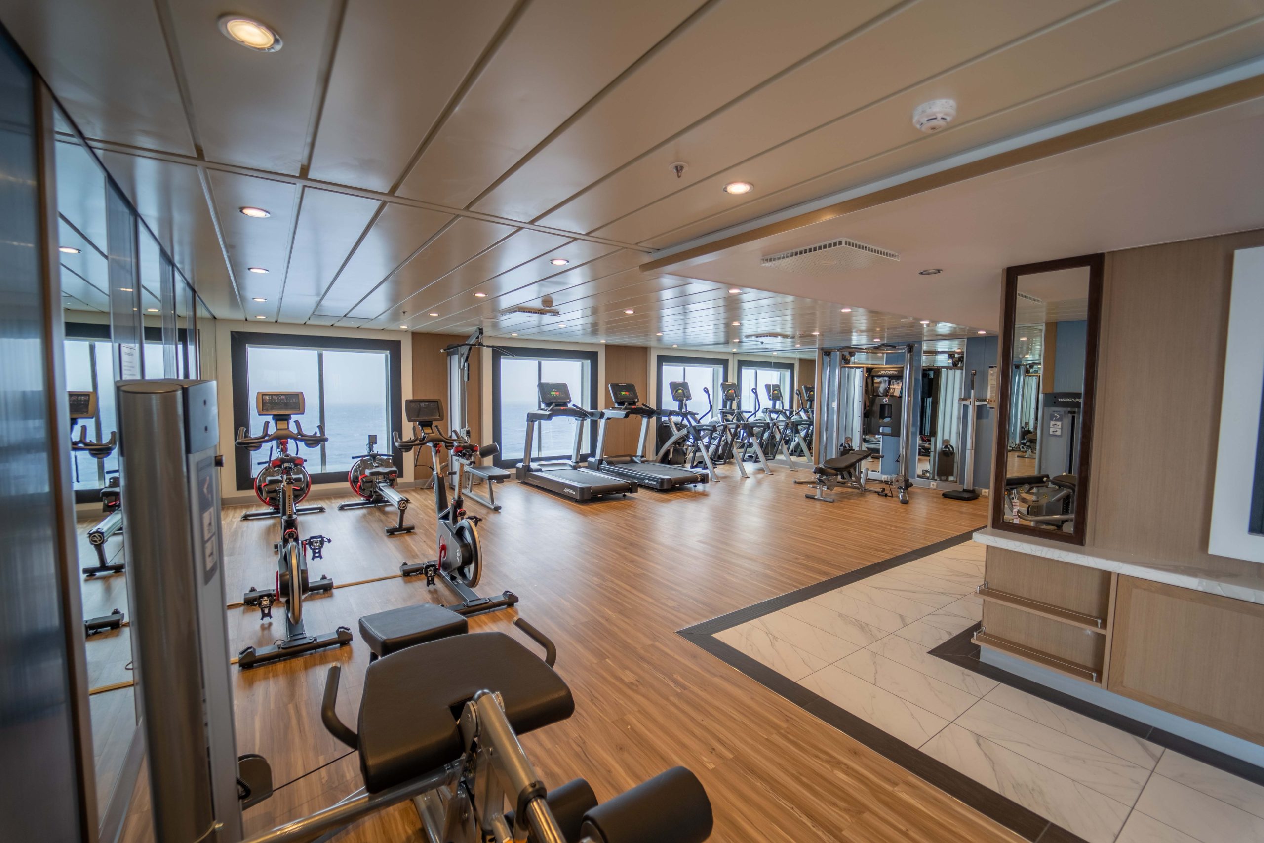 Greg Mortimer – Gym 1