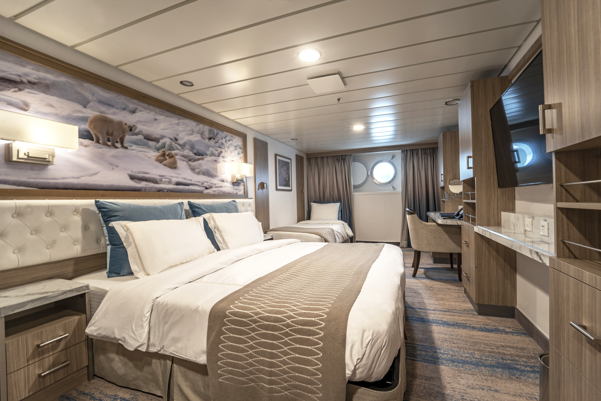 Greg Mortimer – Triple Stateroom