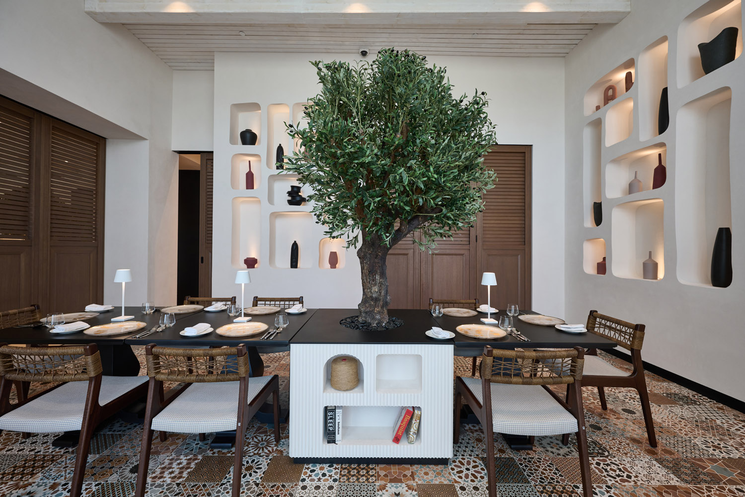 OO_RoyalMirage_FB_Tresind_Private_Dining_Room_Horizontal_6478_small
