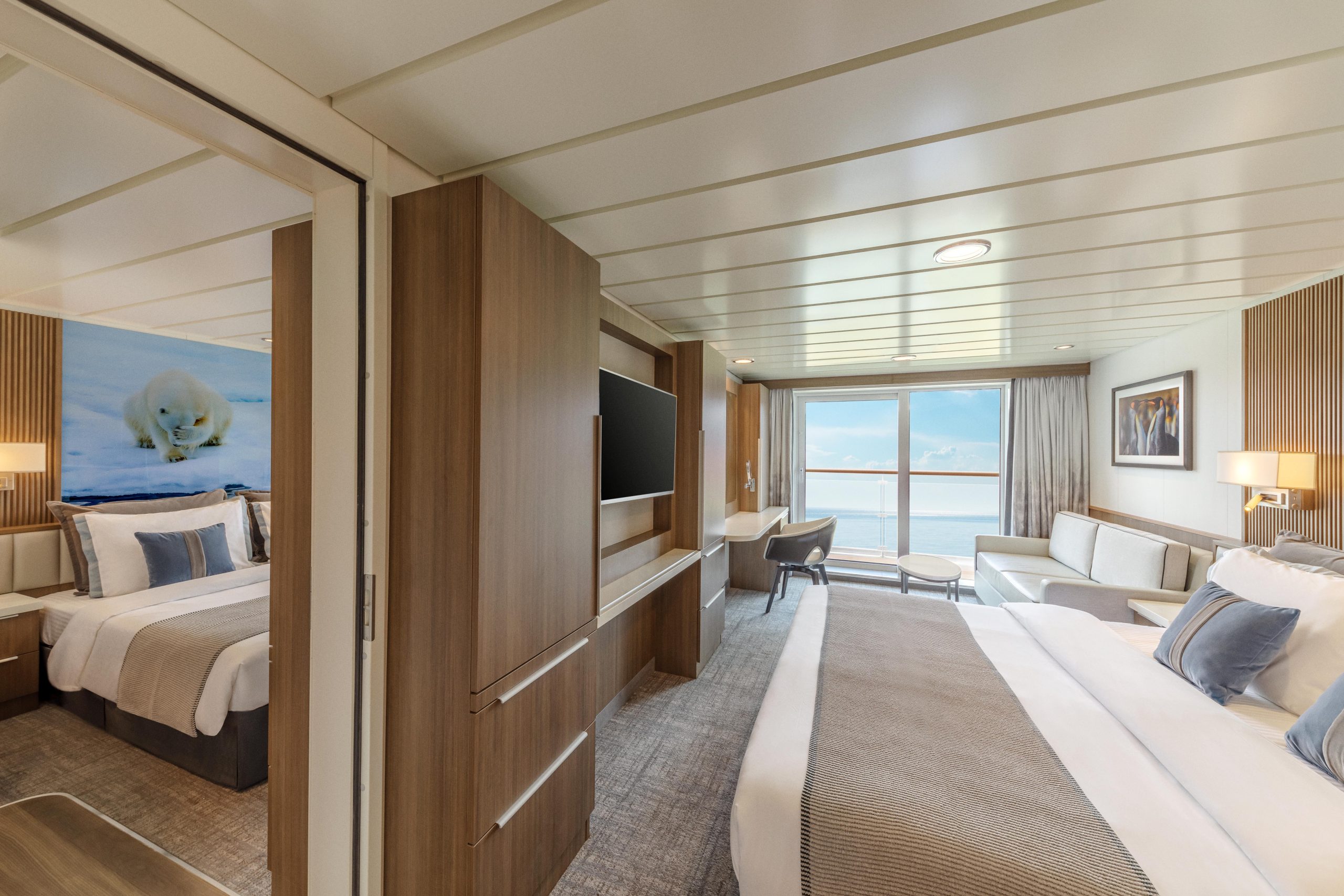 Sylvia Earle Balcony Stateroom B, Benjamin Tan and Masano Kawana