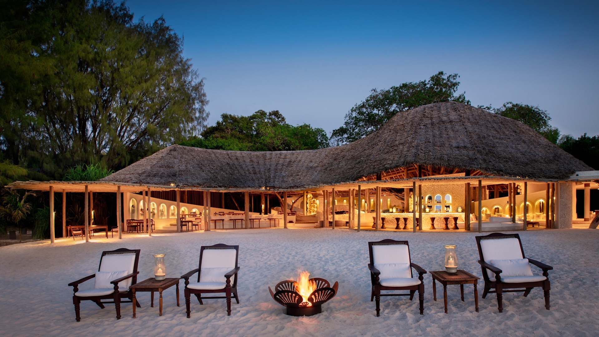 Zanzibar-Mnemba-Island-Main-guest-area
