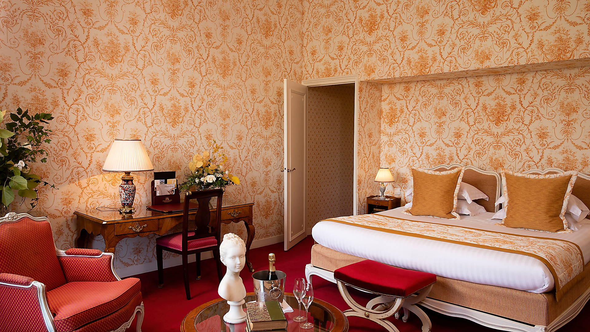 Chateau-dArtigny-Junior-Suite-7