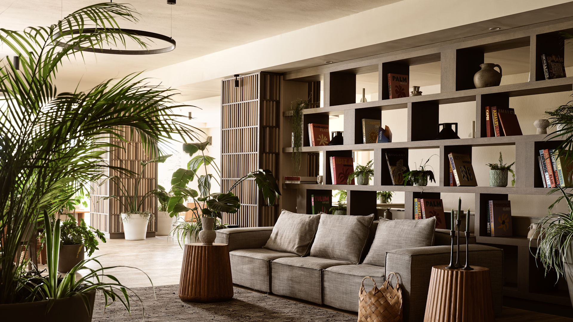 Hotel_Library