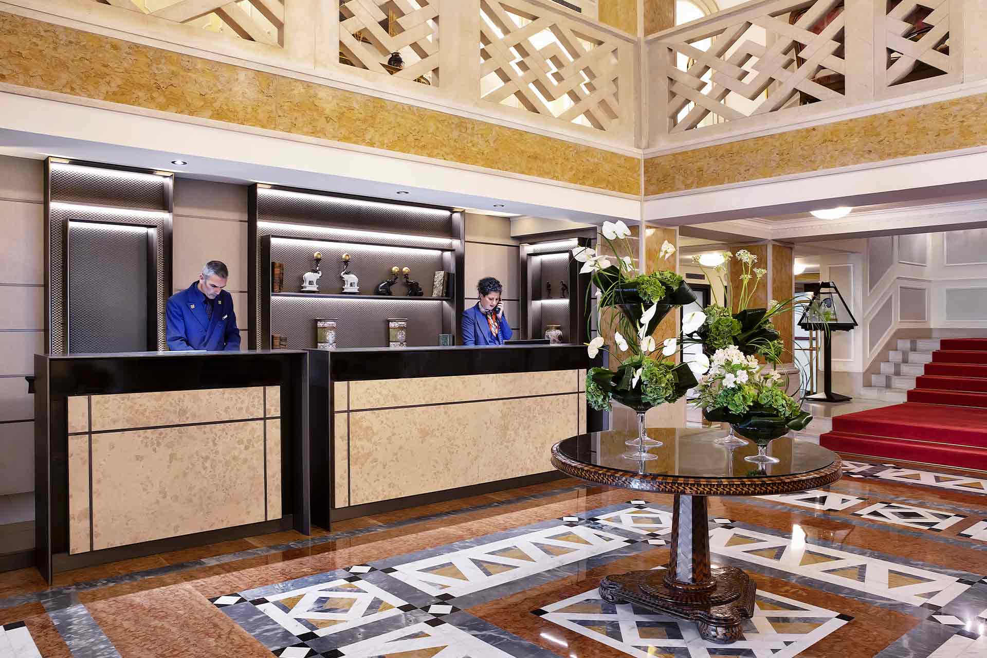 Baglioni Hotel Luna Reception Lobby