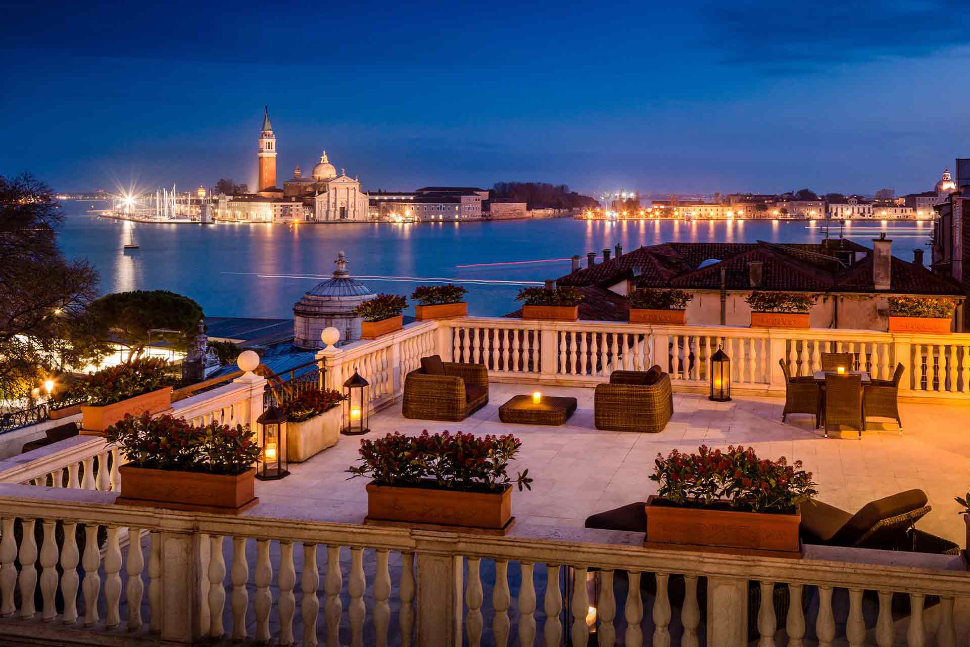 Baglioni Hotel Luna San Giorgio Terrace Night