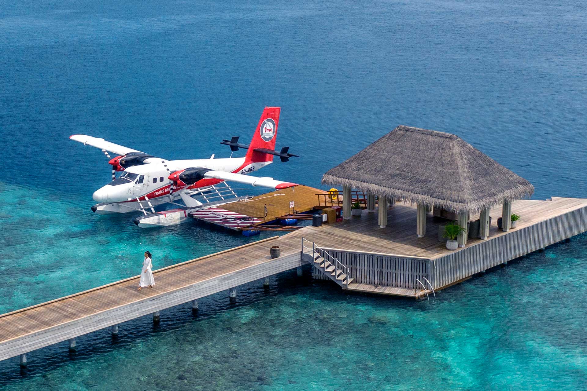 Seaplane Baglioni Resort Maldives