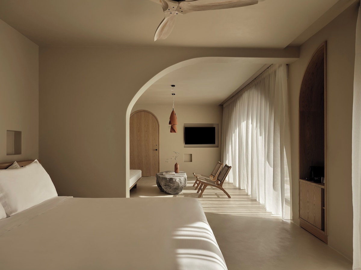 Tella-Thera-Grand-Suite_1